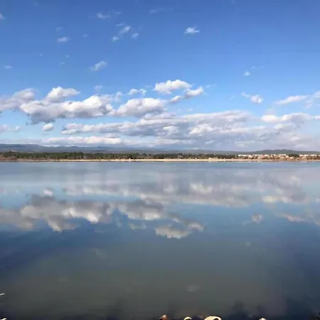 Сasa de vacaciones With Terrace In Languedoc *